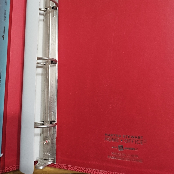 Martha Stewart 1in binder bundle - Picture 3 of 4